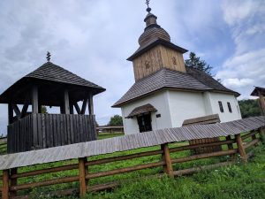 Kostol Kalná Roztoka